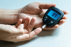 下肢出现这5个症状查查血糖水平